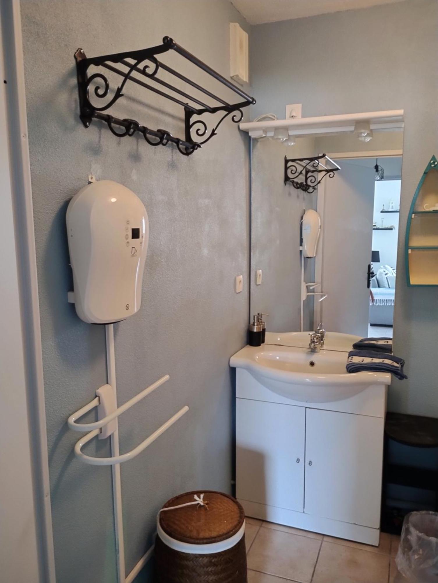 Les Baigneurs Apt Tres Calme 2 Chambres 58 M2 Parking Prive Et Balcon مير-لي-بان المظهر الخارجي الصورة
